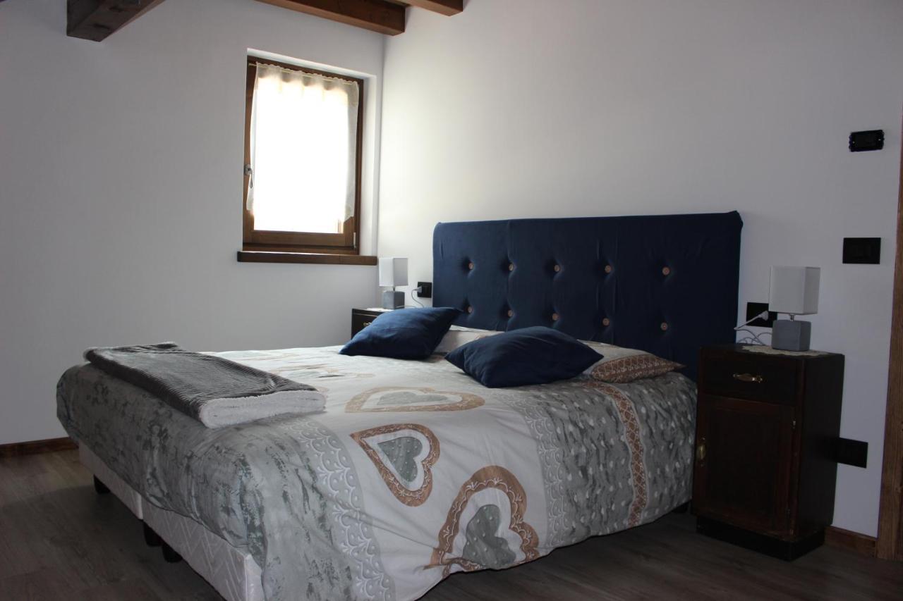 Durmi E Insumiasci Bed and Breakfast Forni Avoltri Buitenkant foto